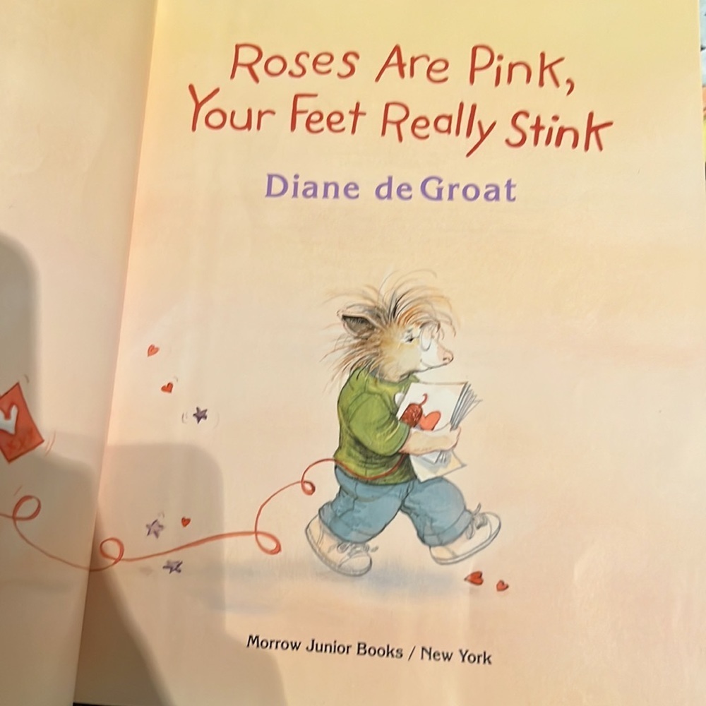 Valentines Day kids book Roses are Pink Your Feet Really Stink paperback book​​ - Picture 3 of 5
